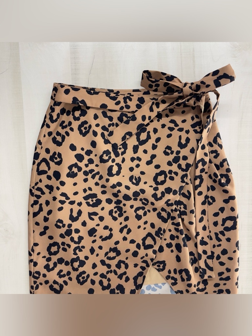 nwot LOVERS & FRIENDS Marla leopard animal print sexy wrap skirt revolve XS - Picture 4 of 6